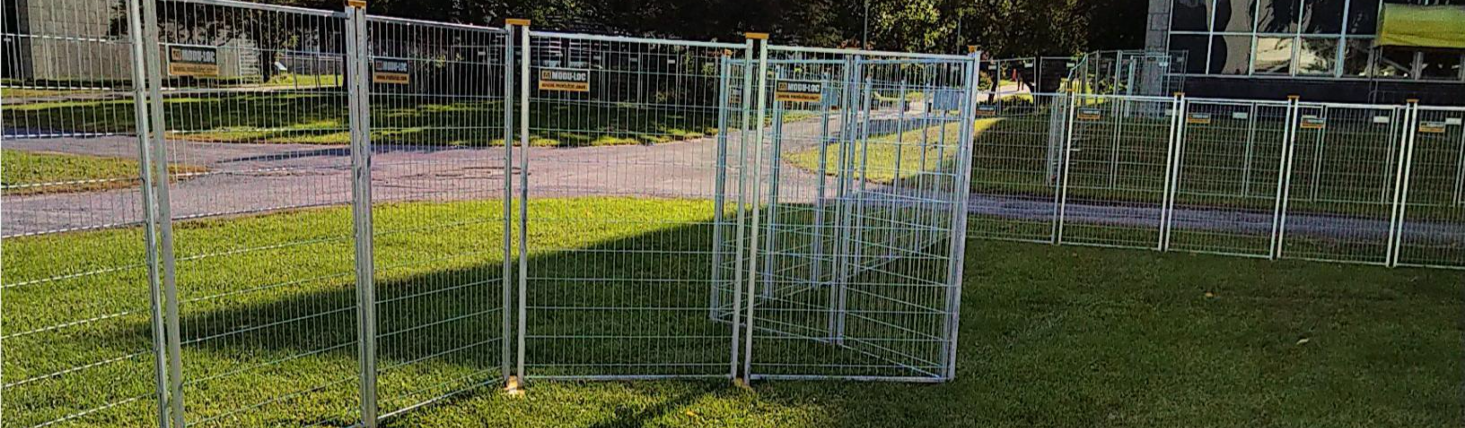 Pick Up Panels – Temporary Fencing - Modu-Loc Fence Rentals